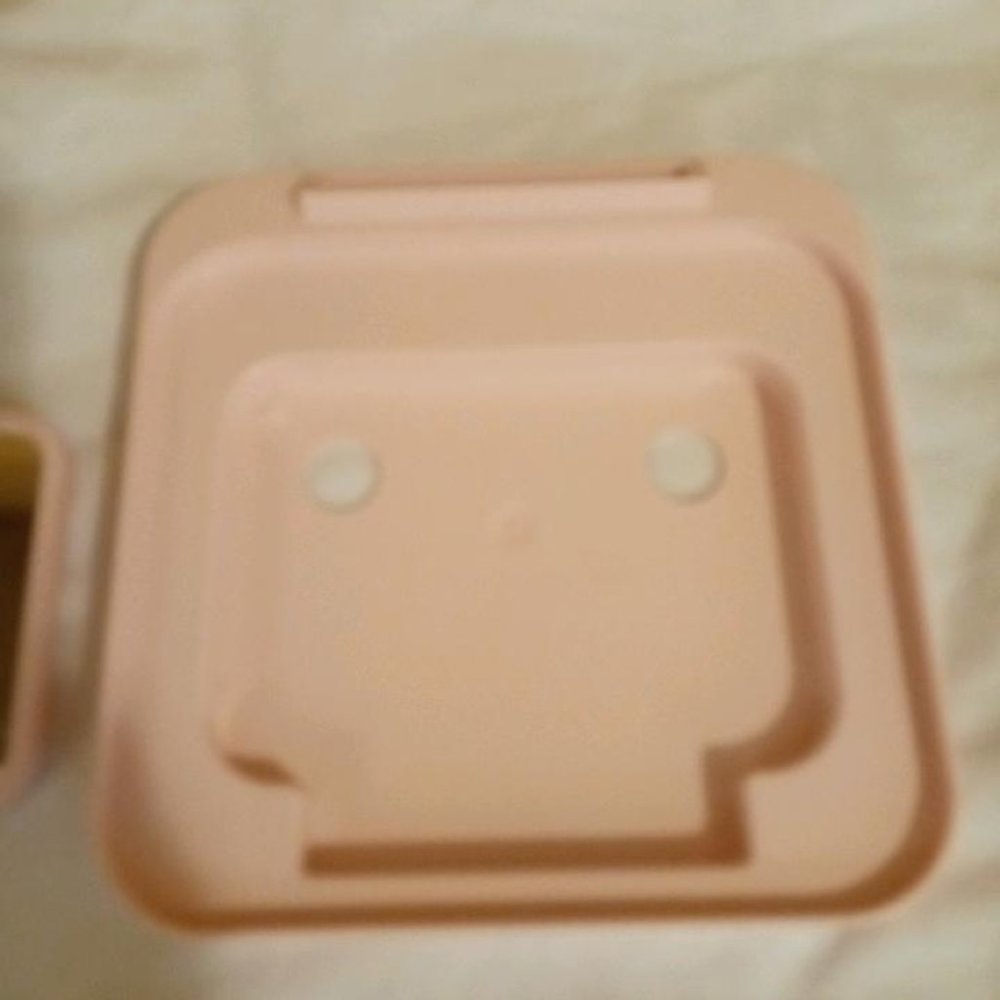 Mary Kay Mirrored Tray (vintage) pre-loved - Picture 4 of 6